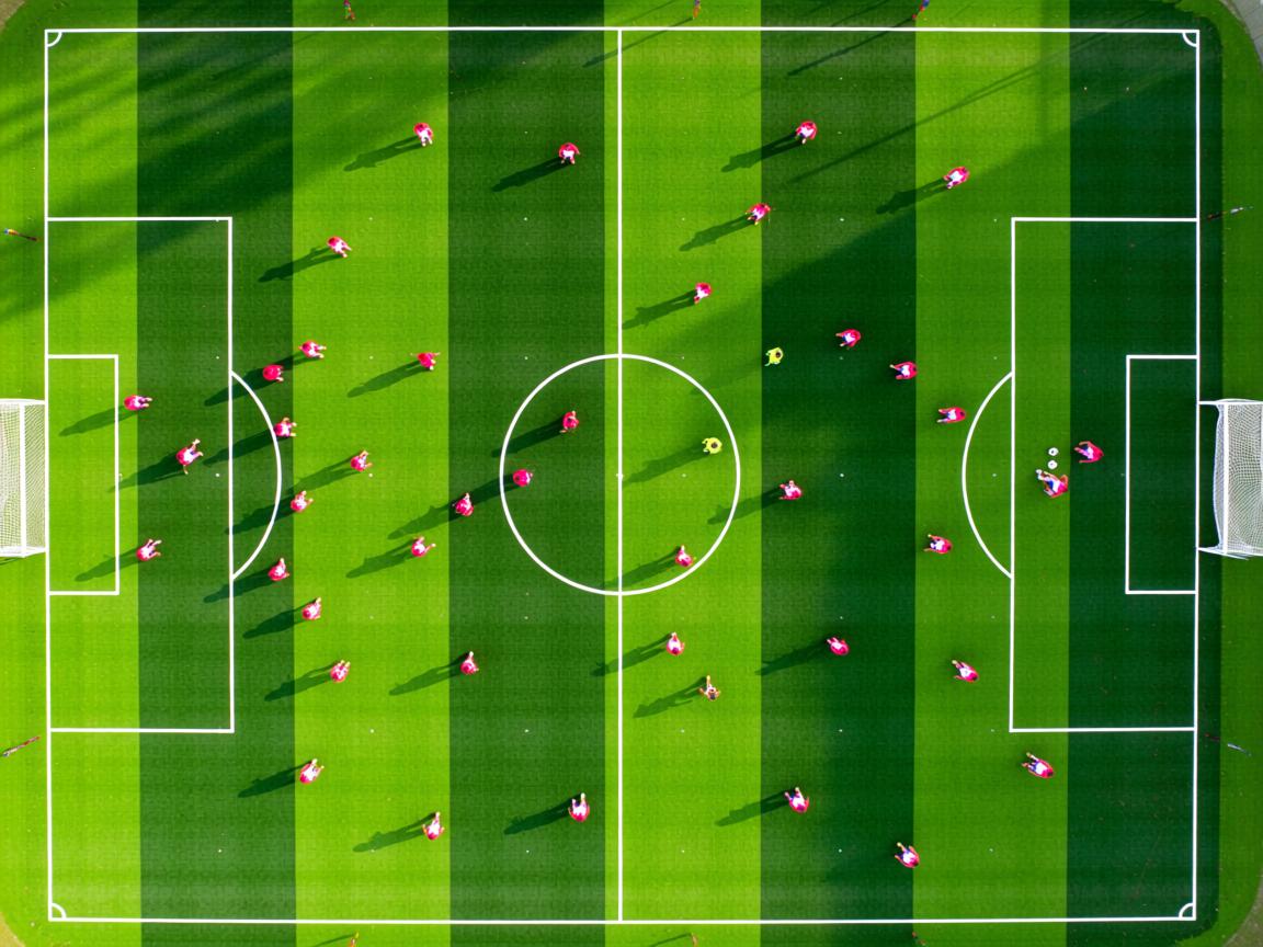 九游官网入口下载-五大联赛是否增加中路与边路双通道推进配合练习,五大联赛各联赛打法特点 第2张